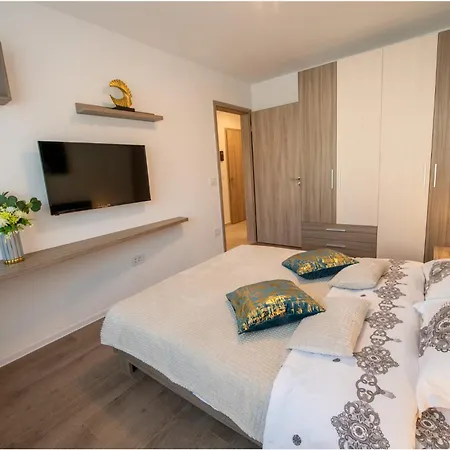 Coresi Vibe Apartament 207 Brasov Exterior photo