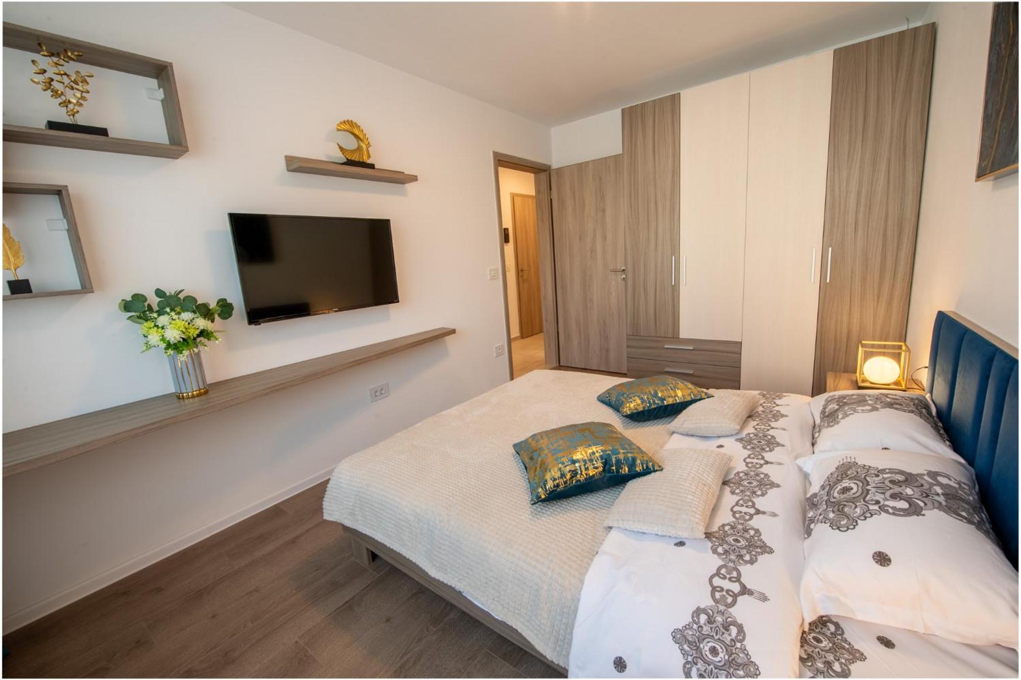 Coresi Vibe 207 Apartment
